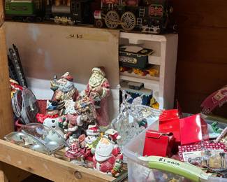 Holiday decorations 