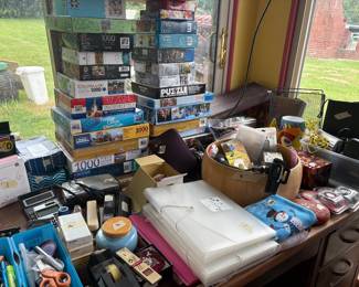 Puzzles, office supplies 