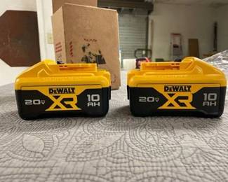 DEWALT 20V MAX XR 8Ah POWERPACK Lithium Ion Battery, 2-Pack