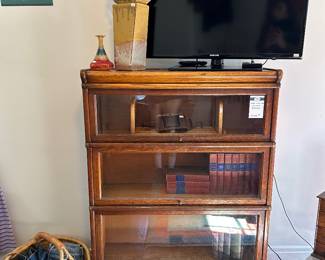 Vtg Bookshelf
