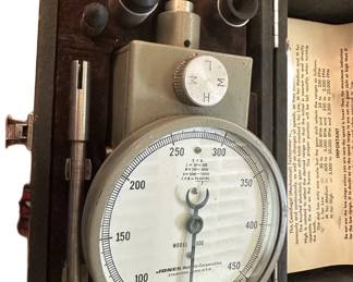 VINTAGE METER