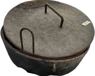 CAST IRON FISH FRYING POT (with strainer)