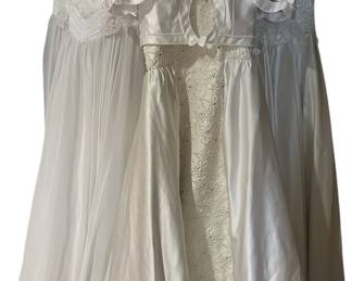 VINTAGE WEDDING GOWNS