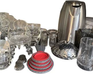 MISCELLANEOUS KITCHEN ITEMS
