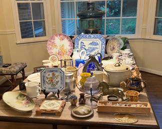 Porcelain and pottery items plus green and pink bisque glass bowls and plates