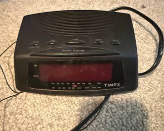 Timex T229B AM/FM LED Alarm Clock Radio
