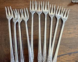 Community "Evening Star" Pattern Silverplate Cocktail Forks