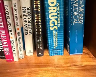 The Mosby Medical Encyclopedia, Revised Edition & Complete Guide to Drugs, 1993 Edition