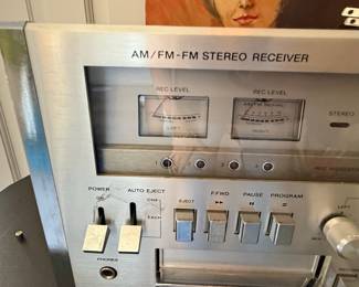 Lloyd's AM/FM Stereo Receiver with 8-Track Player