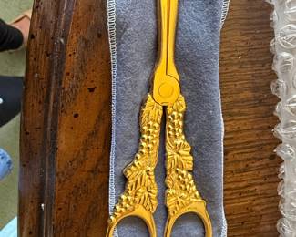 Gold-Plated Grape Shears
