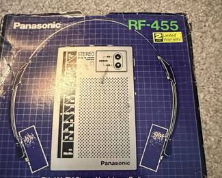 Panasonic RF-455 FM-AM-FM Stereo Headphone Radio
