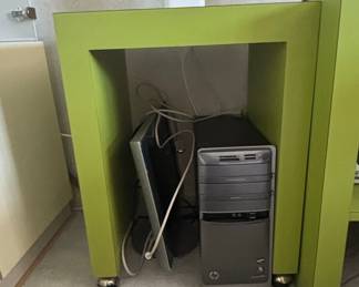 HP Pavilion Desktop Computer