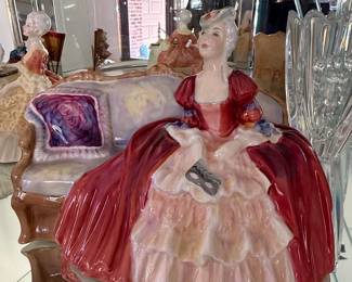 Royal Doulton 'Belle O' The Ball' HN 1997 Figurine