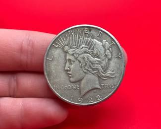 1922S 90 Silver Peace Dollar
