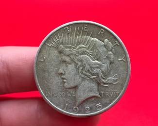 1925 90 Silver Peace Dollar