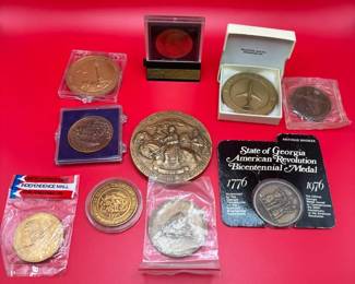 Vintage Medallions And Commemoratives