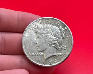1924 90 Silver Peace Dollar