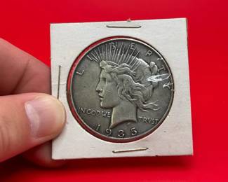 Beautiful Patina 1935 90 Silver Peace Dollar