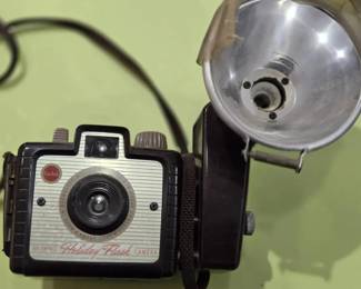 Vintage Kodak Brownie Holiday Flash Camera