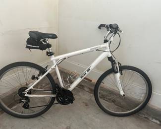 GT Fitness Series men’s bike