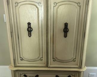 vintage Stanley wardrobe
