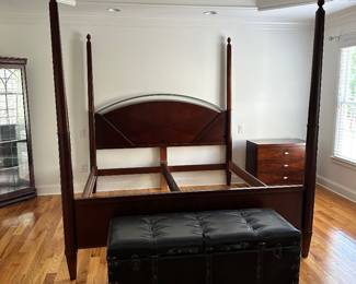 King size bed
