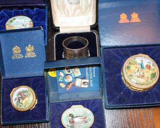 Enamel boxes