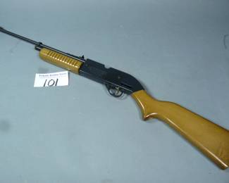 Crossman 760 BB, Pellet rifle.
