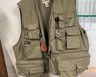 Guide Gear Fishing Vest and Scientific Anglers Panfish Fly Fishing Kit with Assorted Tackle