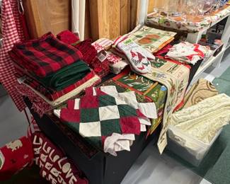 Christmas Quilts and Linens Assortment second image