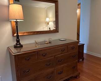 Ethan Allen Classic Manor Nine Drawer Double Dresser with Mirror