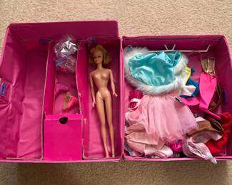 Original Midge Doll with case and accessories