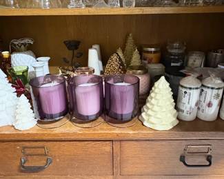 Assorted Decorative Items and Glassware second image