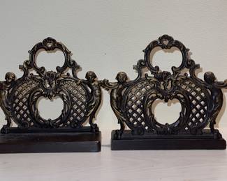 Bookends