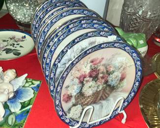 W.L. GEORGE PLATES - LENA LIU'S "BASKET BOUQUETS"