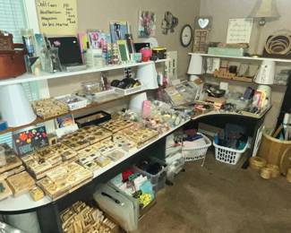 CRAFTING AREA
