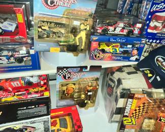 ALL THE FAMOUS DRIVERS!