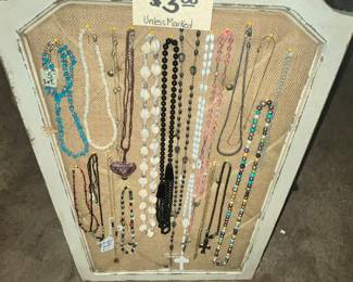 LOTS OF NECKLACES