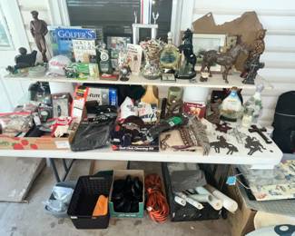 LOTS OF GOLFING ACCESSORIES
