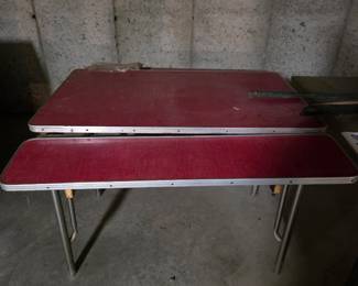 Refractory table