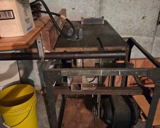 Table saw