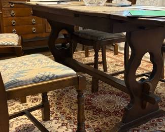 Trestle Base Style Table and Chairs with Extension