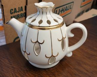 PartyLite and Avon Collectibles