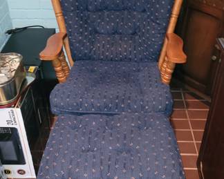 Traditional Colonial Revival Style Glider Rocker/Ottoman
