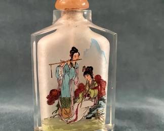 Painted Glass Snuff Bottle