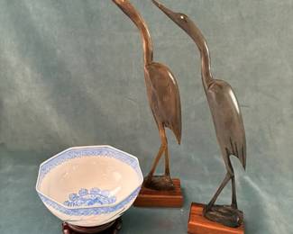 Chinese Eggshell Porcelain Bowl And Carved Horn Birds