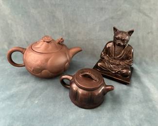 Xiying Clay Teapot Cat Buddha Statue