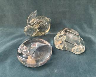 Goebel Cat Paperweight