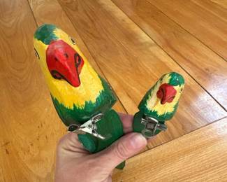 336 pairofhandcraftedwoodenparrotclipf