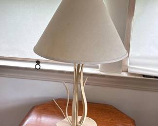 306 creammetaltablelamp